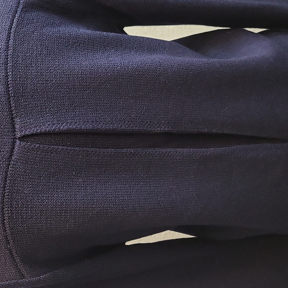 Vintage ST JOHN By Marie Gray 2 pc Navy Knit Suit Set - Picture 10 of 13